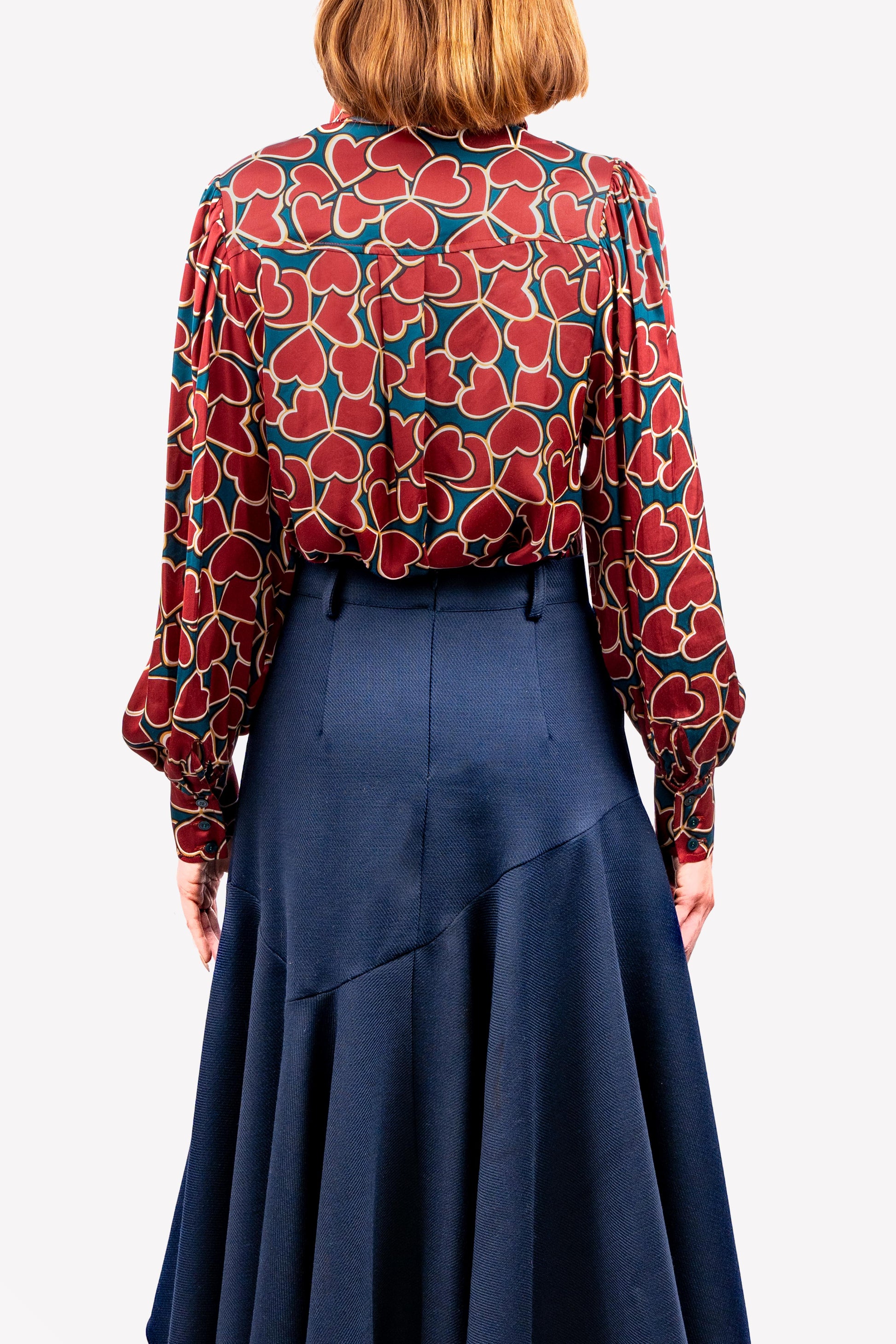 chemise florale décolleté losange zoom dos