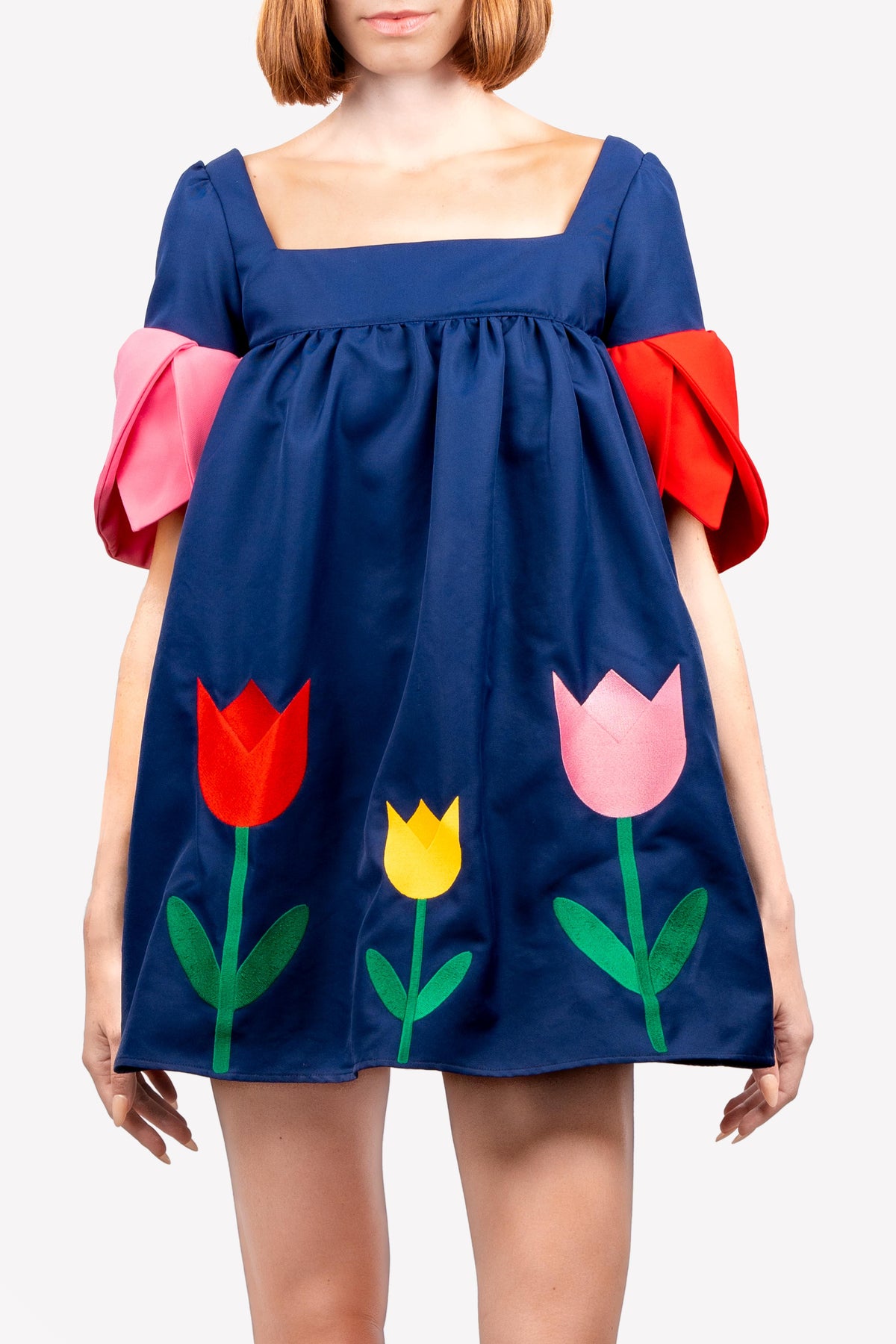 Emma tulip embroidered dress – close-up, front